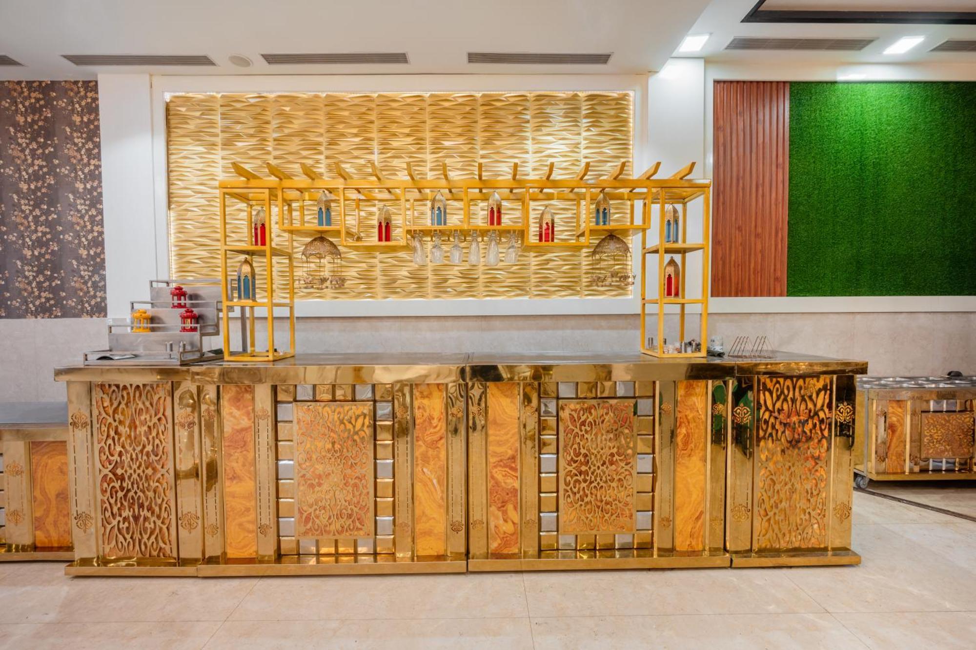 Hotel Vasdaa Grand Dehradun Zewnętrze zdjęcie